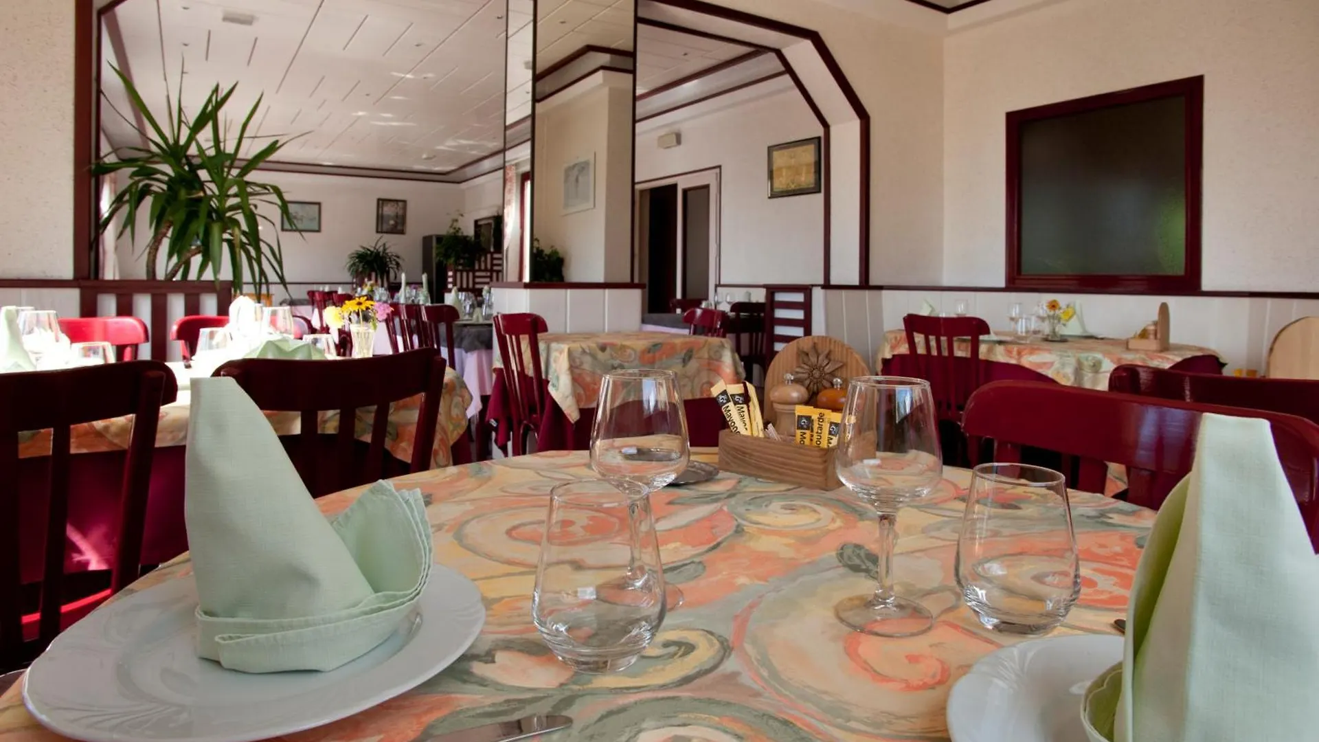Logis Hotel & Spa Beau-Site