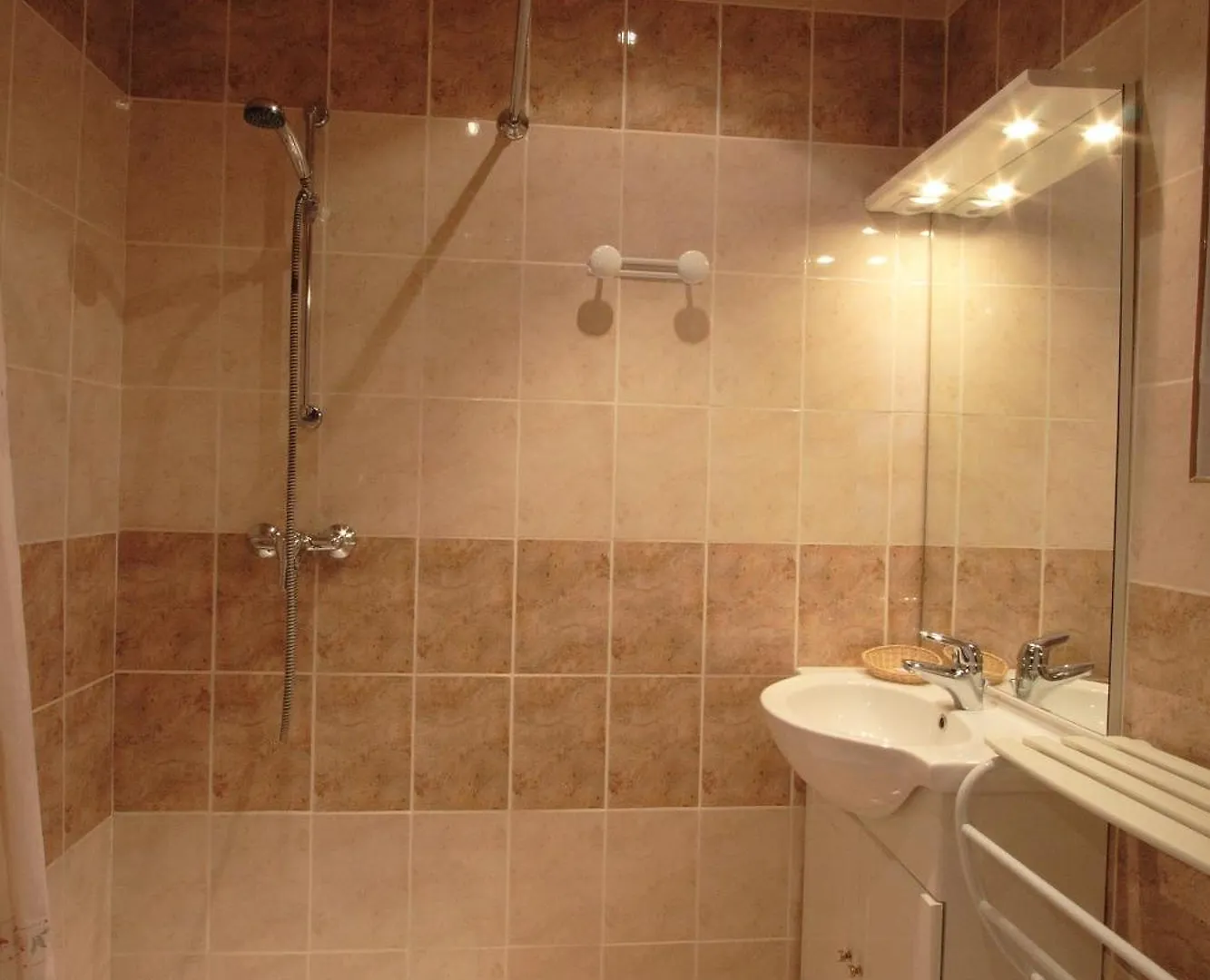 ***  Logis Hotel & Spa Beau-Site France