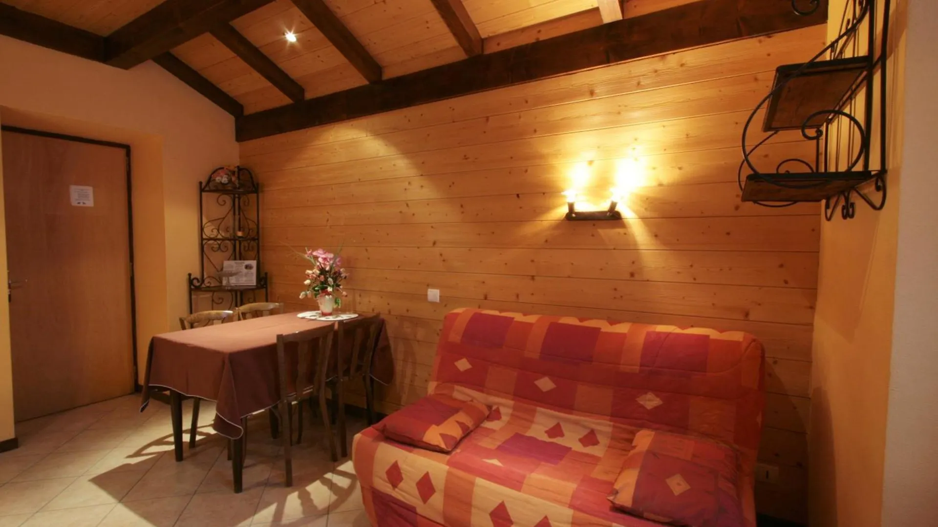 Logis Hotel&Spa Beau-Site Saint-Jean-de-Sixt Hotel