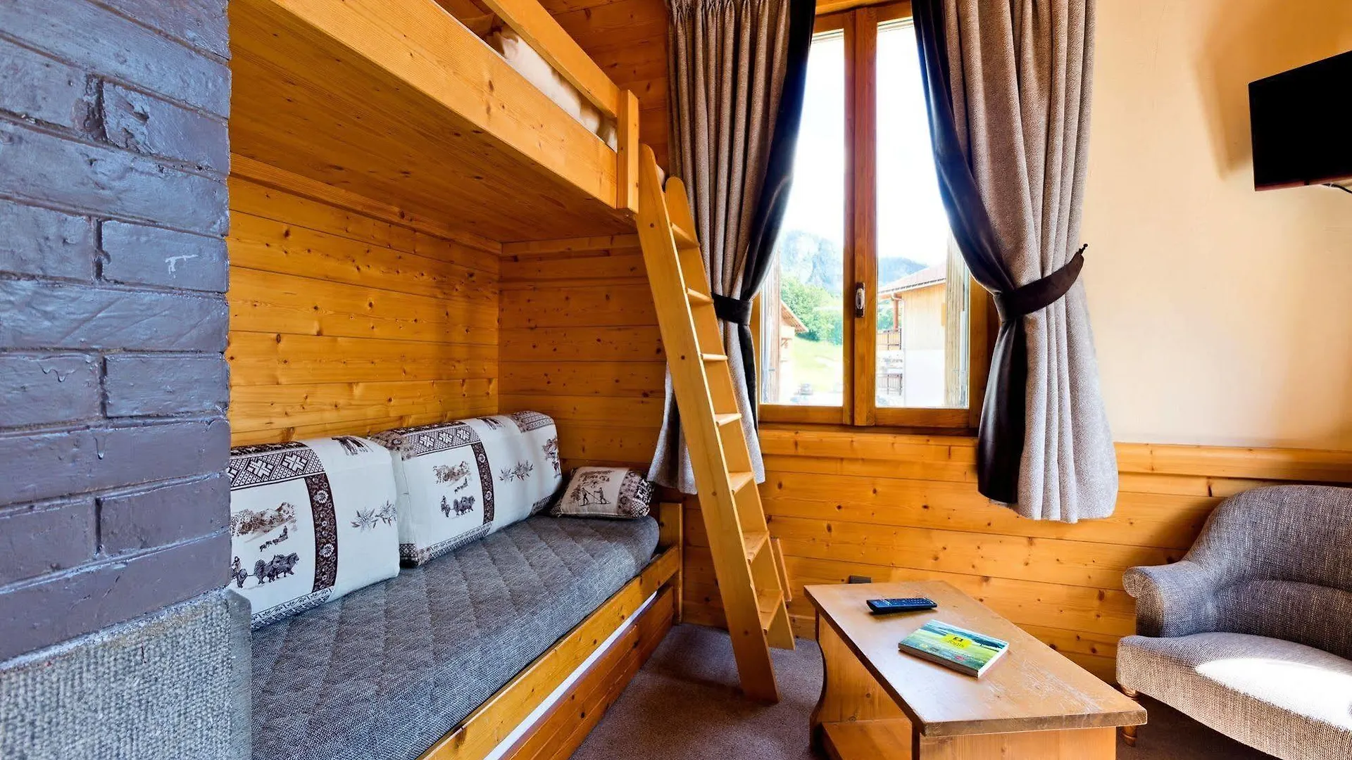 Logis Hotel&Spa Beau-Site Saint-Jean-de-Sixt Frankrijk