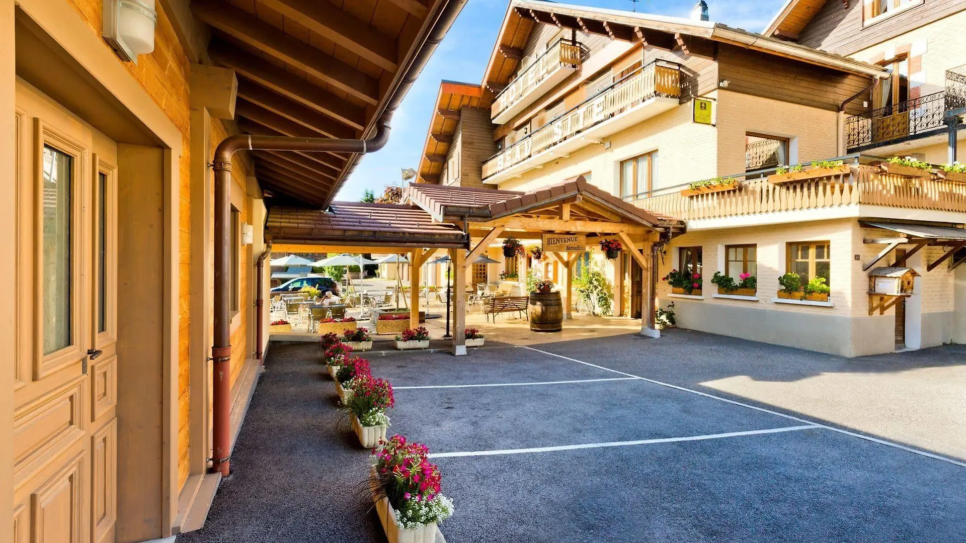 Logis Hotel & Spa Beau-Site 3*, Saint-Jean-de-Sixt France